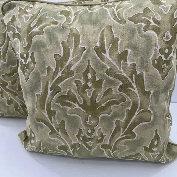 NWOT Restoration Hardware 19” square linen throw pillows - Set of 2 - Picture 2 of 8